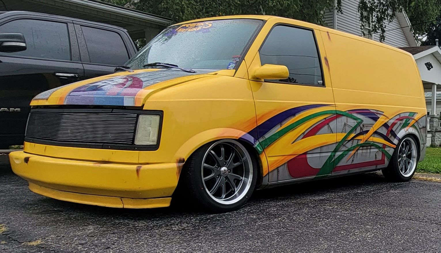 Astro Van