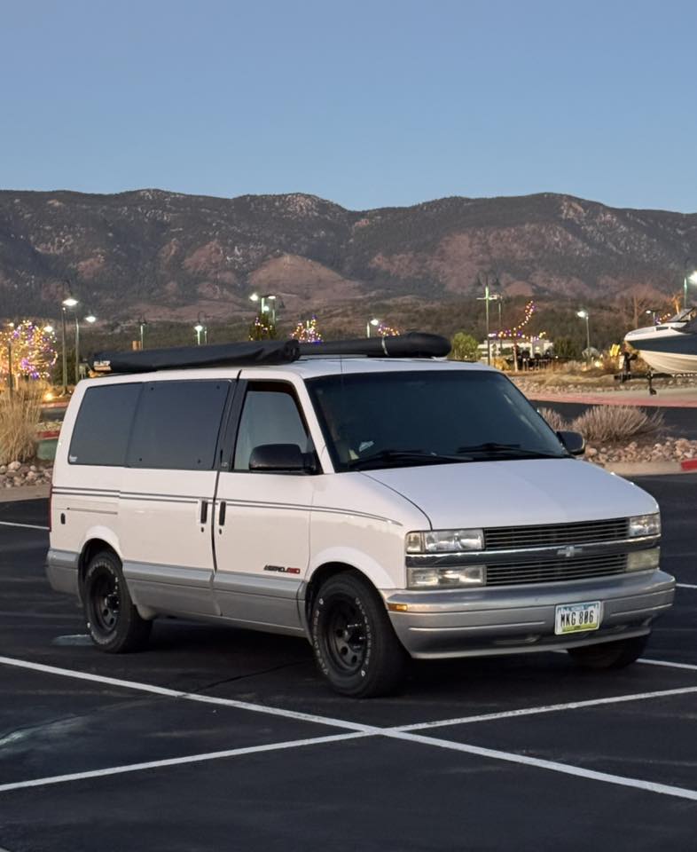 Astro Van